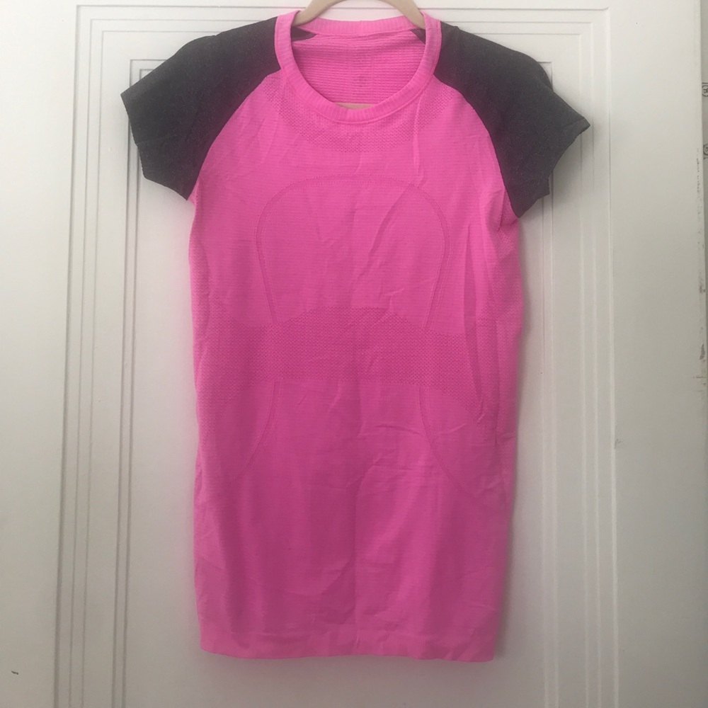 Lululemon Swiftly Tech Short Sleeve Crew